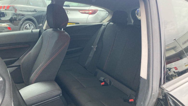 BMW 1 Series 116d Sport 3dr [Nav/Servotronic] Step Auto Diesel Hatchback